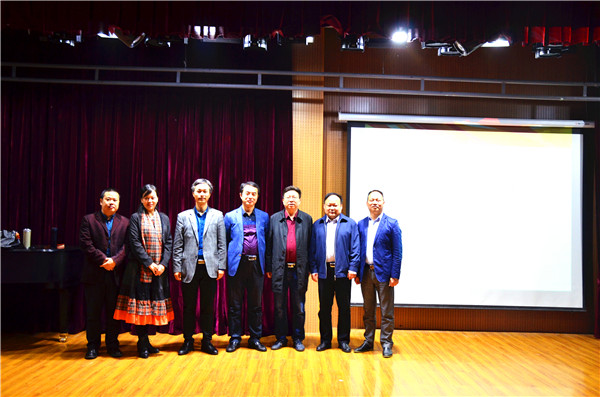 2017042614335511.jpg 河南大学音乐学博士陈文革前来我院讲学