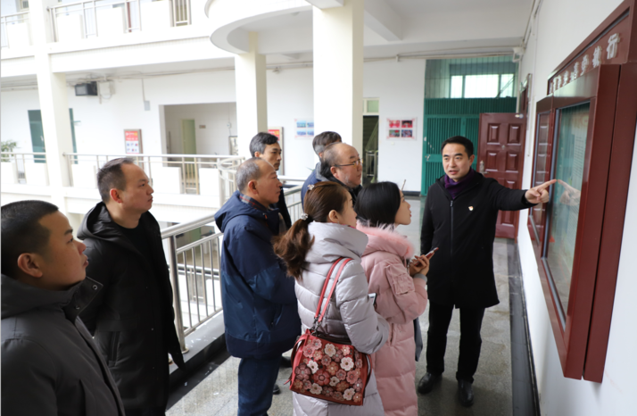 岭南师范学院伟德vb党政领导班子一行来我院考察交流