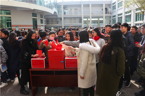 2017022808513498.jpg 我院圆满完成区人大代表投票站选举工作