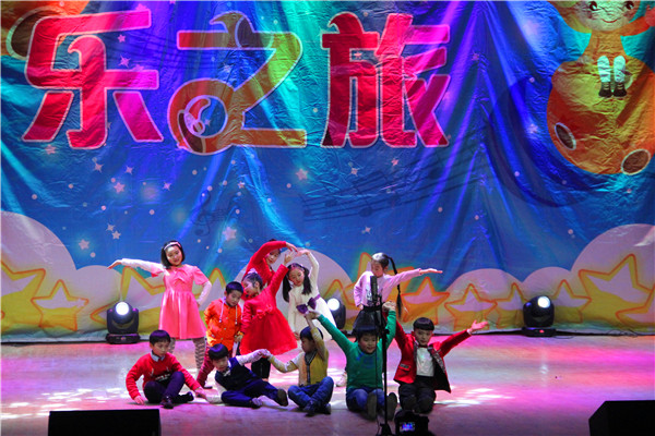 2016121915382072.jpg 我院周骏老师举办奥尔夫音乐教学汇报演出