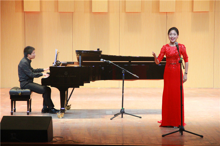 2016051610351911.jpg 中国音乐学院应邀来我院交流演出
